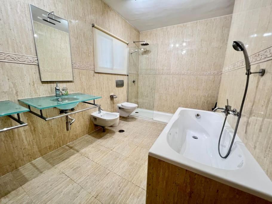 Villa Scenic With Private Pool - Sleeps 8 Михас Экстерьер фото