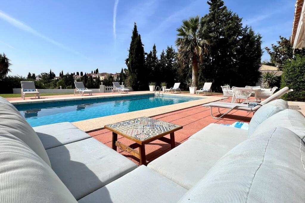 Villa Scenic With Private Pool - Sleeps 8 Михас Экстерьер фото
