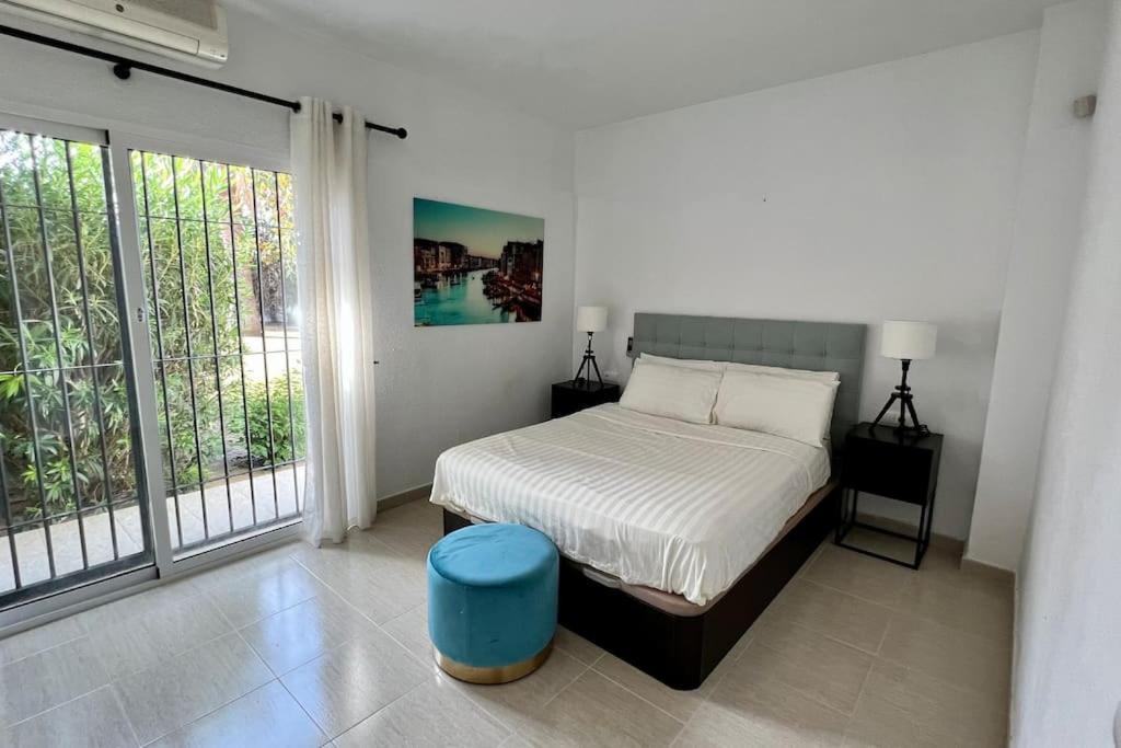 Villa Scenic With Private Pool - Sleeps 8 Михас Экстерьер фото